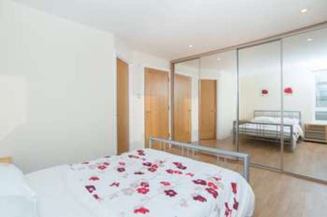 Image of 3 bedroom Flat for sale in Newport Avenue London E14 at London, E14 2DL