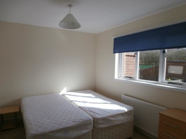  Image of 2 bedroom Flat to rent in Swaledale East Kilbride Glasgow G74 at East Kilbride South Lanarkshire South Lanarkshire, G74 4QP