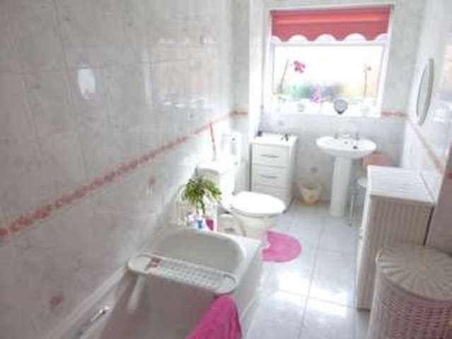  Image of 2 bedroom Detached house for sale in Swallow Walk Hathern Loughborough LE12 at Hathern, LE12 5JF