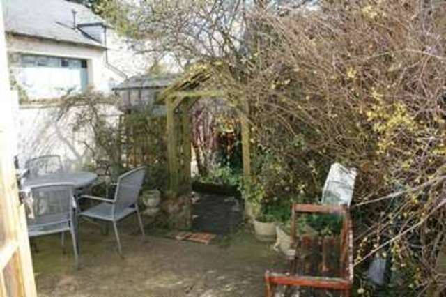  Image of 4 bedroom Semi-Detached house for sale in Sydney Street Brightlingsea Colchester CO7 at 17 Sydney Street Brightlingsea Colchester, CO7 0BG