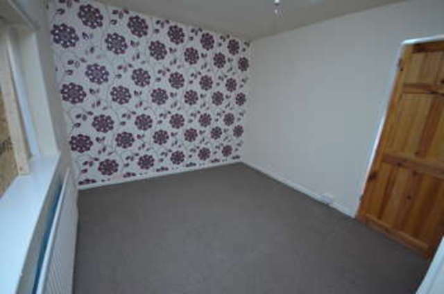  Image of 3 bedroom End of Terrace to rent in Tarbert Crescent Blackburn BB1 at Shadsworth Blackburn Lancashire, BB1 2EW