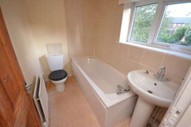  Image of 3 bedroom End of Terrace to rent in Tarbert Crescent Blackburn BB1 at Shadsworth Blackburn Lancashire, BB1 2EW