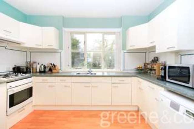  Image of 3 bedroom Flat for sale in Teignmouth Road London NW2 at Mapesbury Cons Area London Fortune Green, NW2 4DX