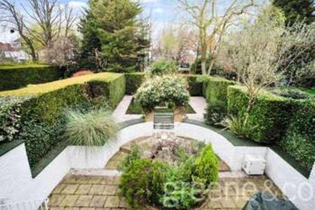  Image of 3 bedroom Flat for sale in Teignmouth Road London NW2 at Mapesbury Cons Area London Fortune Green, NW2 4DX