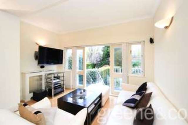  Image of 3 bedroom Flat for sale in Teignmouth Road London NW2 at Mapesbury Cons Area London Fortune Green, NW2 4DX