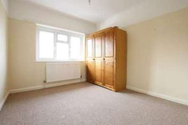  Image of 2 bedroom Flat for sale in Telegraph Road Heswall Wirral CH60 at Telegraph Road Heswall Wirral, CH60 0AG
