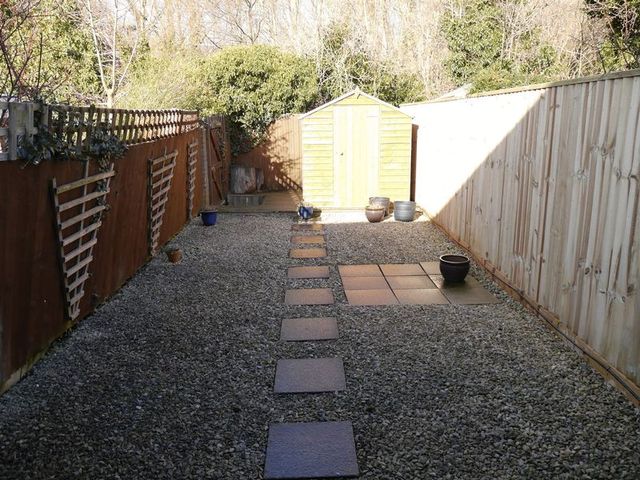  Image of 2 bedroom Detached house for sale in Leafield Road Cowley Oxford OX4 at Leafield Road  Oxford, OX4 2PQ