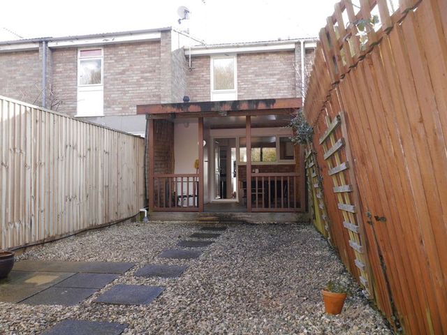  Image of 2 bedroom Detached house for sale in Leafield Road Cowley Oxford OX4 at Leafield Road  Oxford, OX4 2PQ