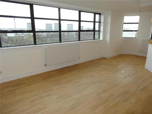  Image of 2 bedroom Penthouse to rent in Templeton Court Glasgow G40 at Glasgow Green Glasgow Glasgow, G40 1EF