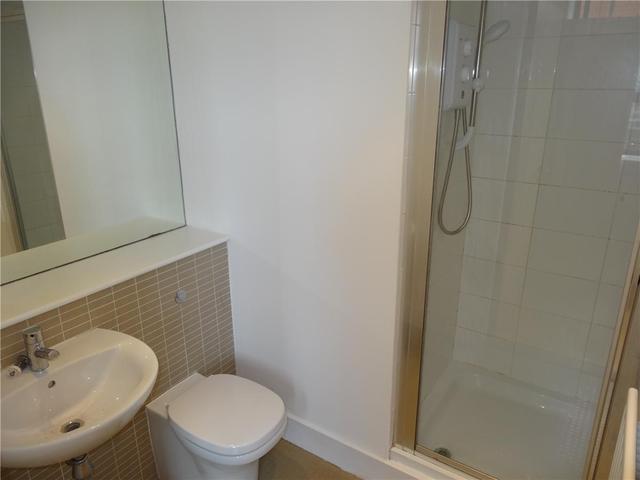  Image of 2 bedroom Penthouse to rent in Templeton Court Glasgow G40 at Glasgow Green Glasgow Glasgow, G40 1EF