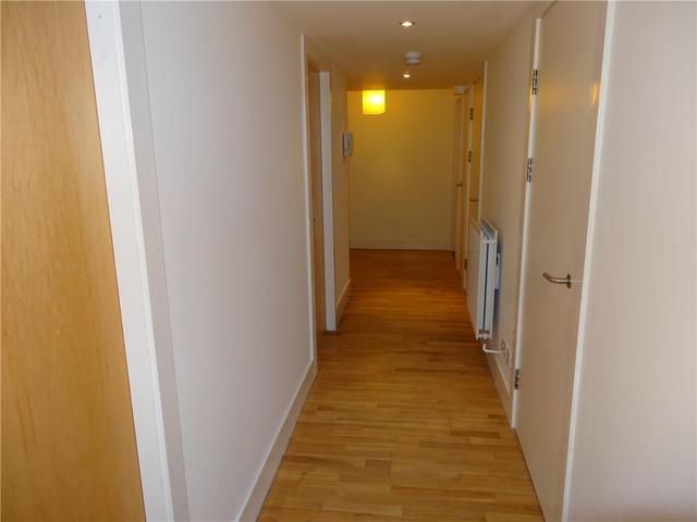  Image of 2 bedroom Penthouse to rent in Templeton Court Glasgow G40 at Glasgow Green Glasgow Glasgow, G40 1EF