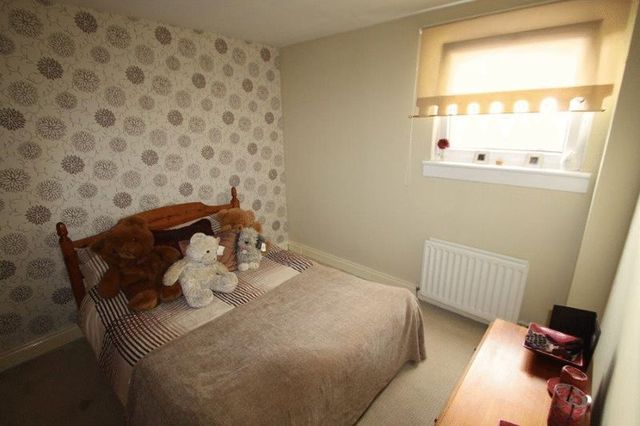  Image of 4 bedroom Terraced house for sale in Tern Path Glenrothes KY7 at Tern Path  Glenrothes, KY7 6TN