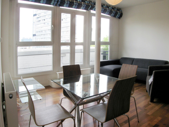  Image of 2 bedroom Apartment to rent in Bunhill Row London EC1Y at Clerkenwell London Old Street, EC1Y 8QW