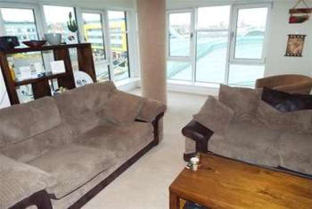  Image of 2 bedroom Flat to rent in St. James Gate Newcastle upon Tyne NE1 at Newcastle upon Tyne, NE1 4BA