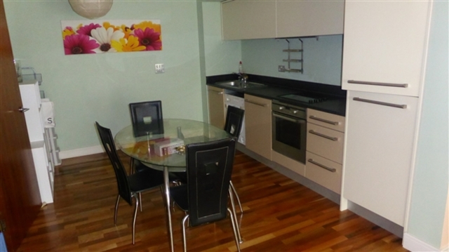  Image of 1 bedroom Apartment to rent in The Boulevard Birmingham B5 at The Boulevard Edgbaston Birmingham, B5 7SE