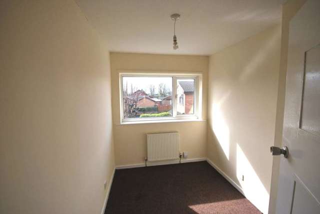  Image of 3 bedroom Semi-Detached house to rent in The Close Kirkham Preston PR4 at The Close Kirkham Preston, PR4 2UL