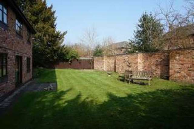  Image of 6 bedroom Detached house for sale in The Mount Congleton CW12 at The Mount  Congleton, CW12 4FD