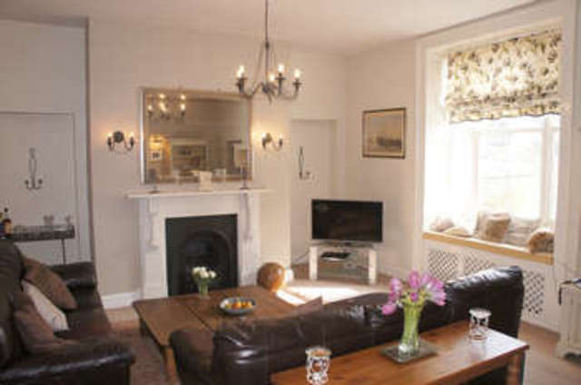  Image of 5 bedroom Town House for sale in The Square Stonehouse Plymouth PL1 at The Millfields Stonehouse Plymouth, PL1 3JX