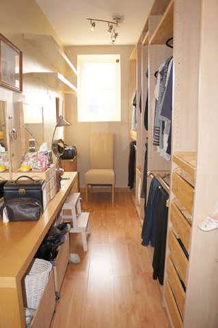  Image of 5 bedroom Town House for sale in The Square Stonehouse Plymouth PL1 at The Millfields Stonehouse Plymouth, PL1 3JX