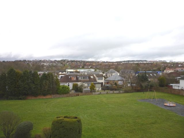  Image of 4 bedroom Detached house to rent in Thimblehall Drive Dunfermline KY12 at Dunfermline Fife Fife, KY12 7UD
