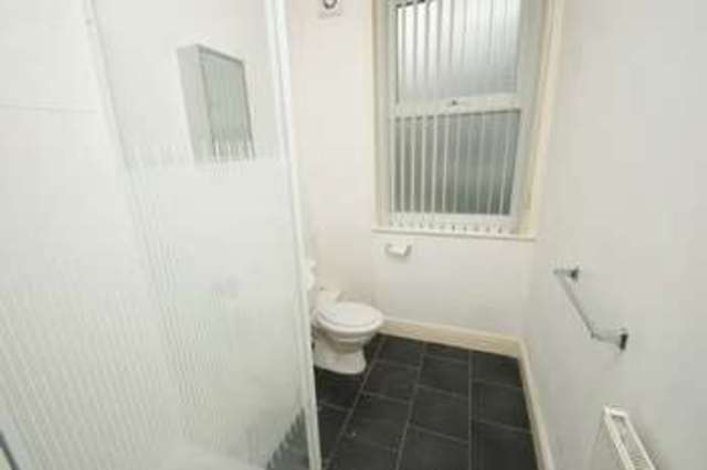  Image of 1 bedroom Flat to rent in Third Avenue Nottingham NG7 at Third Avenue  Nottingham, NG7 6JH