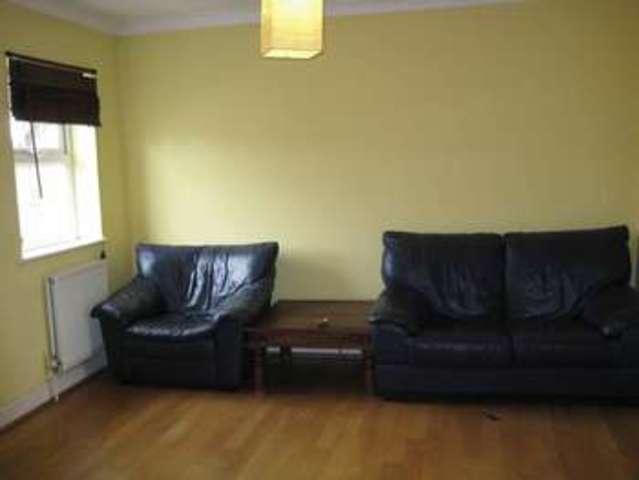  Image of 2 bedroom Flat to rent in Greenford Road Sudbury Hill Harrow HA1 at Tower Bridge Mews  Sudbury Hill, HA1 3QP