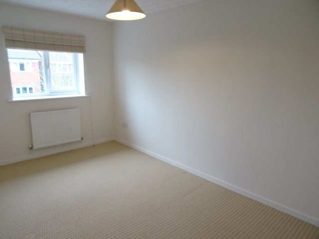  Image of 3 bedroom Detached house to rent in Truro Gardens Worcester WR5 at Worcester  Spetchley, WR5 1RY