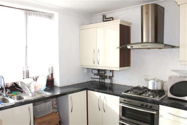  Image of 3 bedroom Terraced house for sale in Turnpike Close London SE8 at Deptford High Street, SE8 4NA