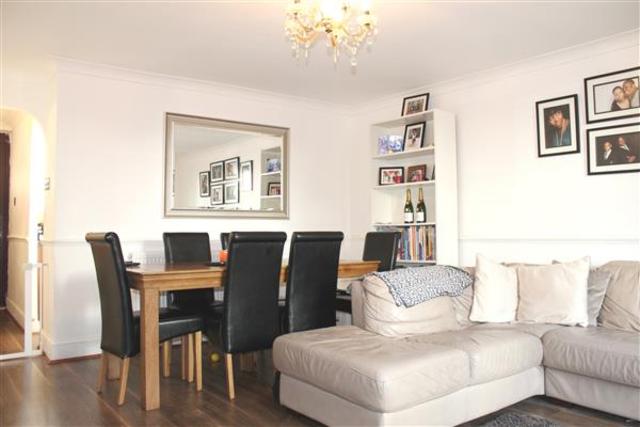  Image of 3 bedroom Terraced house for sale in Turnpike Close London SE8 at Deptford High Street, SE8 4NA