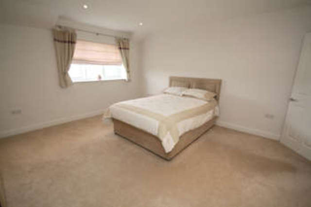  Image of 4 bedroom Detached house for sale in Underlane Plympton Plymouth PL7 at Plympton Plymouth Devon, PL7 1QX