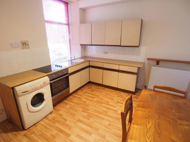  Image of 1 bedroom Flat to rent in Union Grove Aberdeen AB10 at West End Aberdeen Aberdeen, AB10 6RX