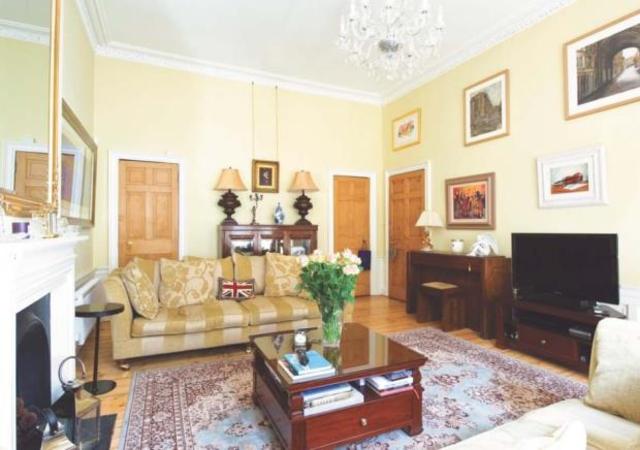 Image of 3 bedroom Flat to rent in Union Street Edinburgh EH1 at New Town Edinburgh Edinburgh, EH1 3LU