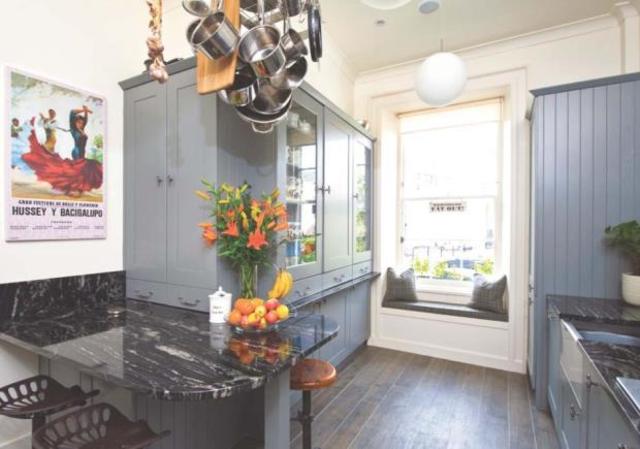  Image of 3 bedroom Flat to rent in Union Street Edinburgh EH1 at New Town Edinburgh Edinburgh, EH1 3LU