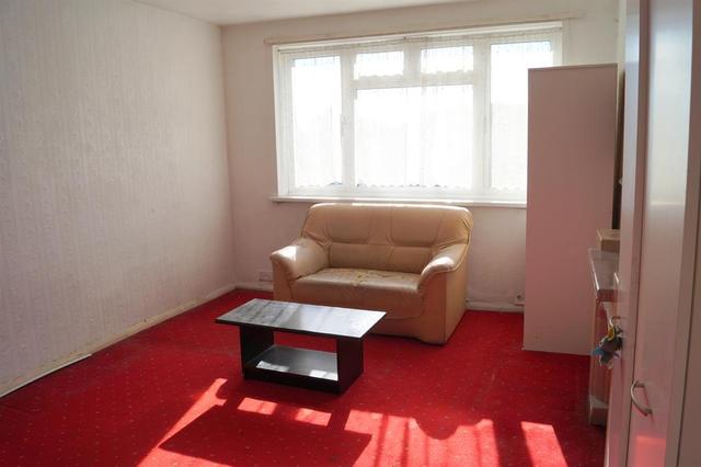  Image of 2 bedroom Maisonette for sale in Longford Avenue Southall UB1 at Longford Avenue Southall Southall, UB1 3QW