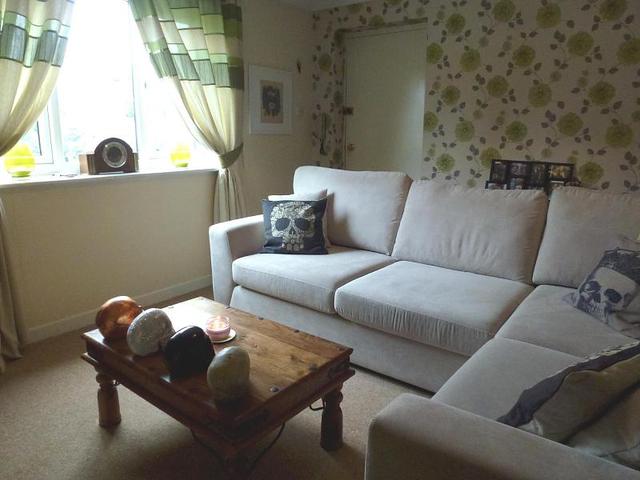  Image of 1 bedroom Flat to rent in Botany Bay Road Southampton SO19 at 89 Botany Bay Road Sholing Southampton, SO19 8FE