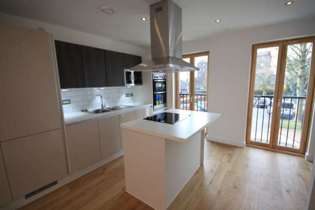  Image of 3 bedroom Town House for sale in Chapel Street Salford M3 at Barrow Street  Manchester, M3 5JY