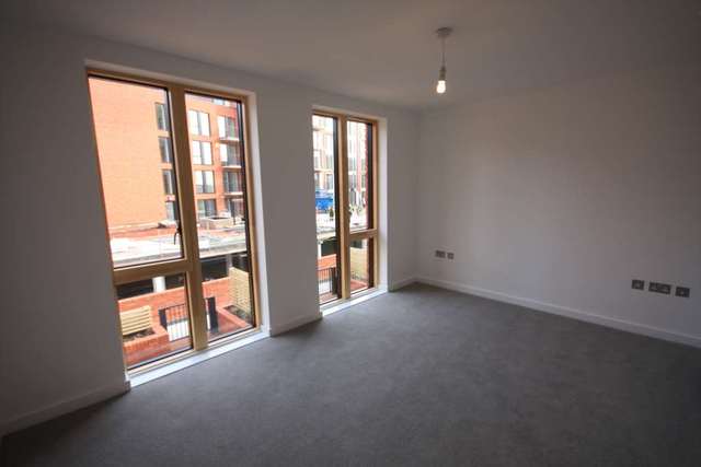  Image of 3 bedroom Town House for sale in Chapel Street Salford M3 at Barrow Street  Manchester, M3 5JY