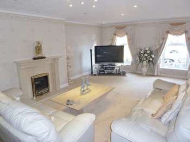  Image of 3 bedroom Detached house for sale in Wainfleet Road Burgh Le Marsh Skegness PE24 at Wainfleet Road Burgh le Marsh Skegness, PE24 5AH