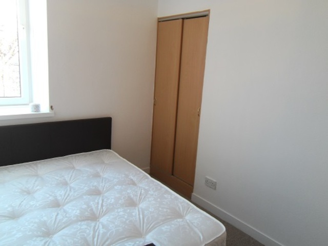  Image of 1 bedroom Flat to rent in Wallfield Crescent Aberdeen AB25 at Rosemount Aberdeen Aberdeen, AB25 2LB