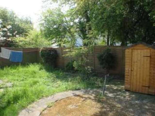 Image of 2 bedroom Flat to rent in Warkworth Gardens Isleworth TW7 at Warkworth Gardens  Isleworth, TW7 5JN