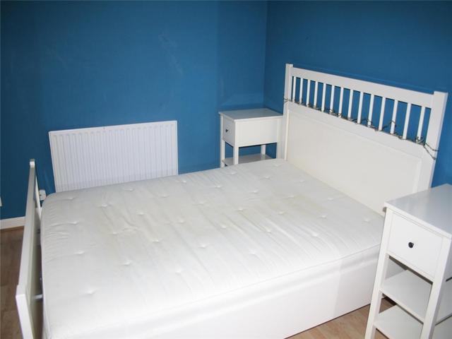  Image of 2 bedroom Flat to rent in Warriston Road Edinburgh EH3 at Canonmills Edinburgh Edinburgh, EH3 5LQ