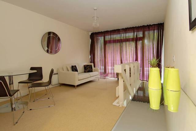  Image of 1 bedroom Detached house to rent in Kensington Park Road London W11 at Waterford House  110 Kensington Park Road, W11 2PJ