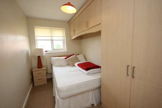  Image of 4 bedroom Detached house for sale in Waterloo Gardens Ashton-under-Lyne OL6 at Waterloo Gardens  Ashton Under Lyne, OL6 9RD