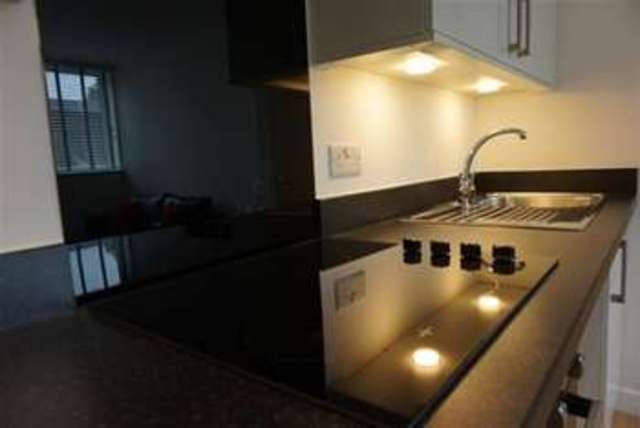  Image of 1 bedroom Flat to rent in Wella Road Basingstoke RG22 at Basingstoke, RG22 4AG