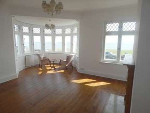  Image of 4 bedroom Detached house for sale in West Drive Porthcawl CF36 at Porthcawl  Porthcawl, CF36 3LT