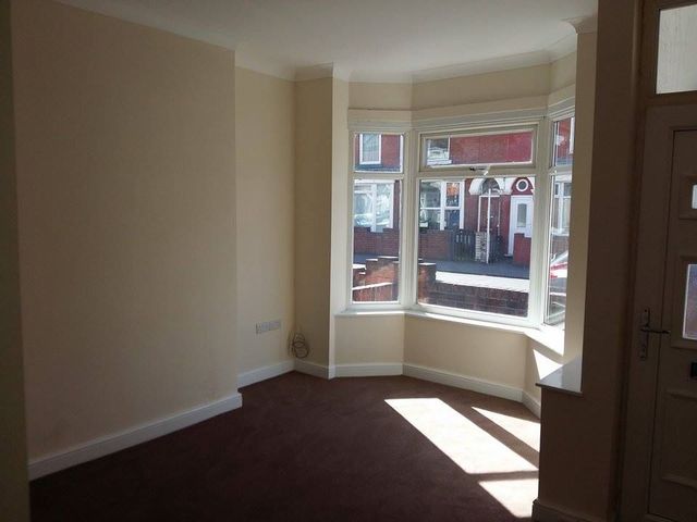  Image of 3 bedroom Terraced house to rent in West End Avenue Doncaster DN5 at West end  Doncaster, DN5 9RG
