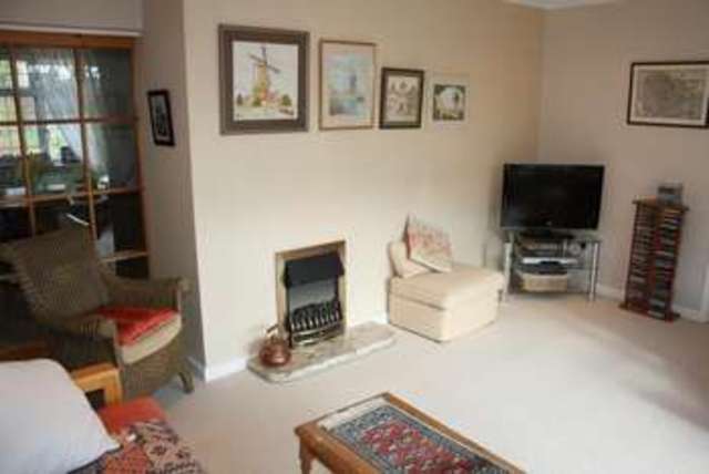  Image of 3 bedroom Chalet for sale in Lower Broad Oak Road West Hill Ottery St. Mary EX11 at West Hill Ottery St Mary Devon, EX11 1XH