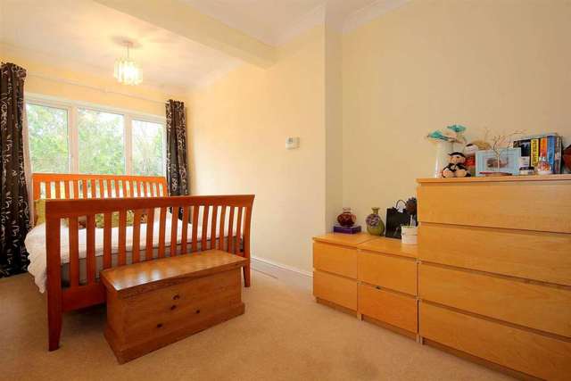  Image of 3 bedroom Semi-Detached house for sale in West Valley Road Hemel Hempstead HP3 at West Valley Road  Hemel Hempstead, HP3 0AN