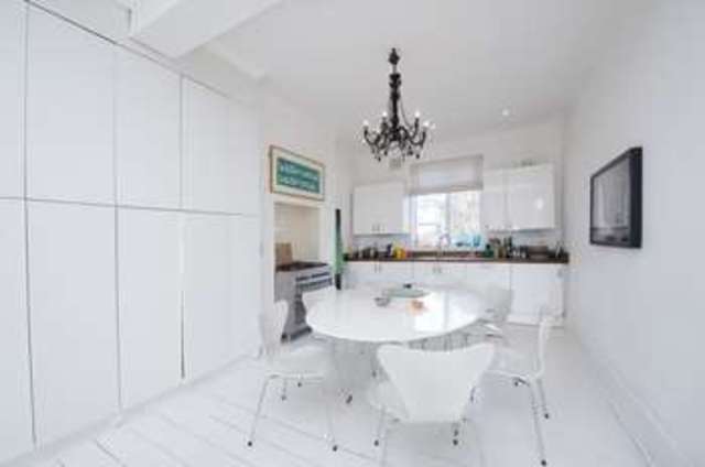  Image of 2 bedroom Maisonette for sale in Westbourne Park Road London W11 at Westbourne Park Road  London, W11 1EQ