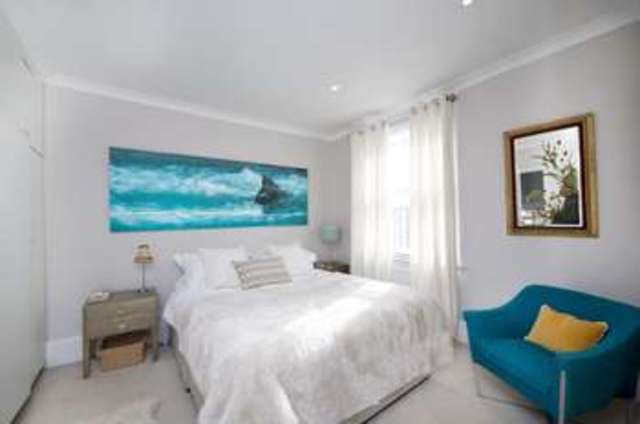  Image of 2 bedroom Maisonette for sale in Westbourne Park Road London W11 at Westbourne Park Road  London, W11 1EQ